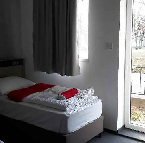 No Stress Panzio Harkány